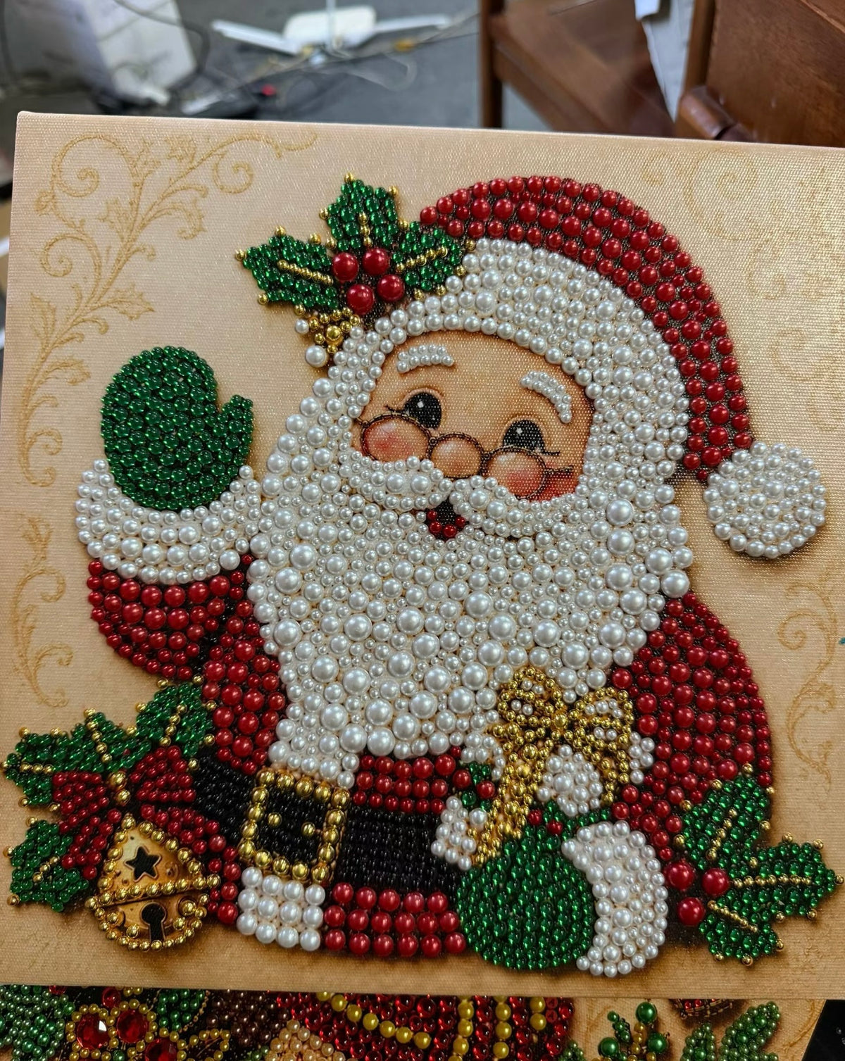 DIY Christmas Pearl Diamond Painting Kit, Suitable for Adult Beginners - 2D Flat/Cute Round Bead Diamond Crafts, Includes Santa Claus Pattern, Pre-Printed Canvas, Great for Home Wall Decor and Adult Holiday Gifts